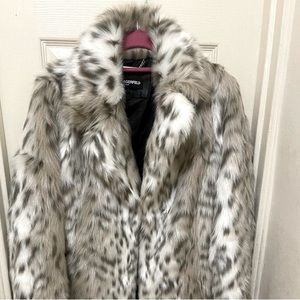 Karl Lagerfeld Snow Leopard-Print Faux Fur Coat - Size Medium NWT
